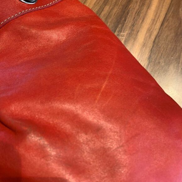 Roots purse, handbag, crossbody, messenger, real leather, red, lined - Picture 13 of 15